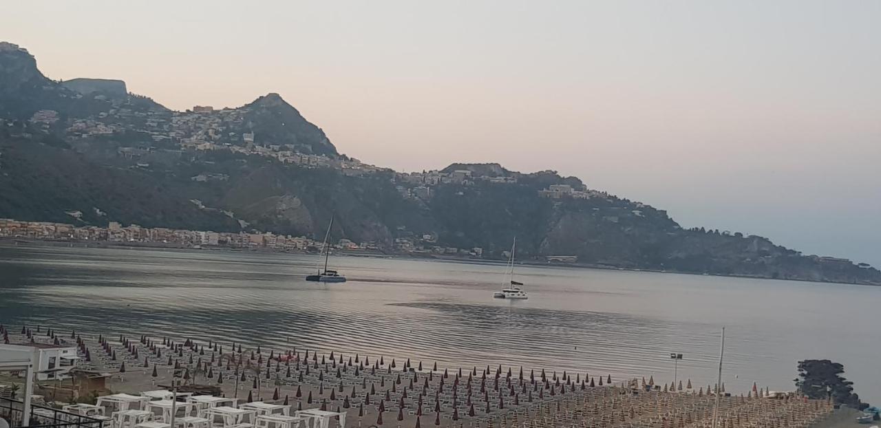 B&B La Costa Di Naxosジャルディーニ・ナクソス エクステリア 写真